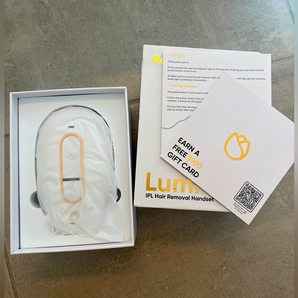 RoseSkinCo Lumi IPL hair removal handset